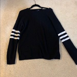 Woman’s Sweater